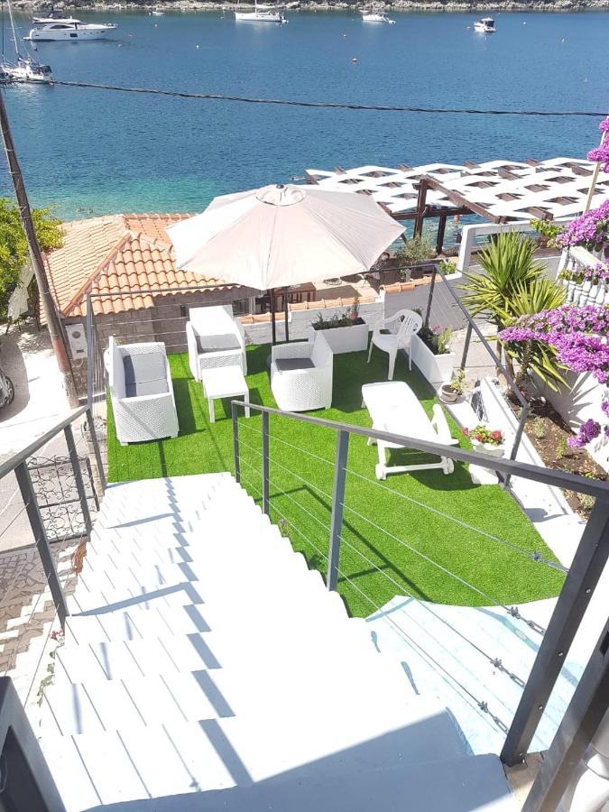 Waterfront Townhouse Sunset View With Garage Διαμέρισμα Bigovo Εξωτερικό φωτογραφία