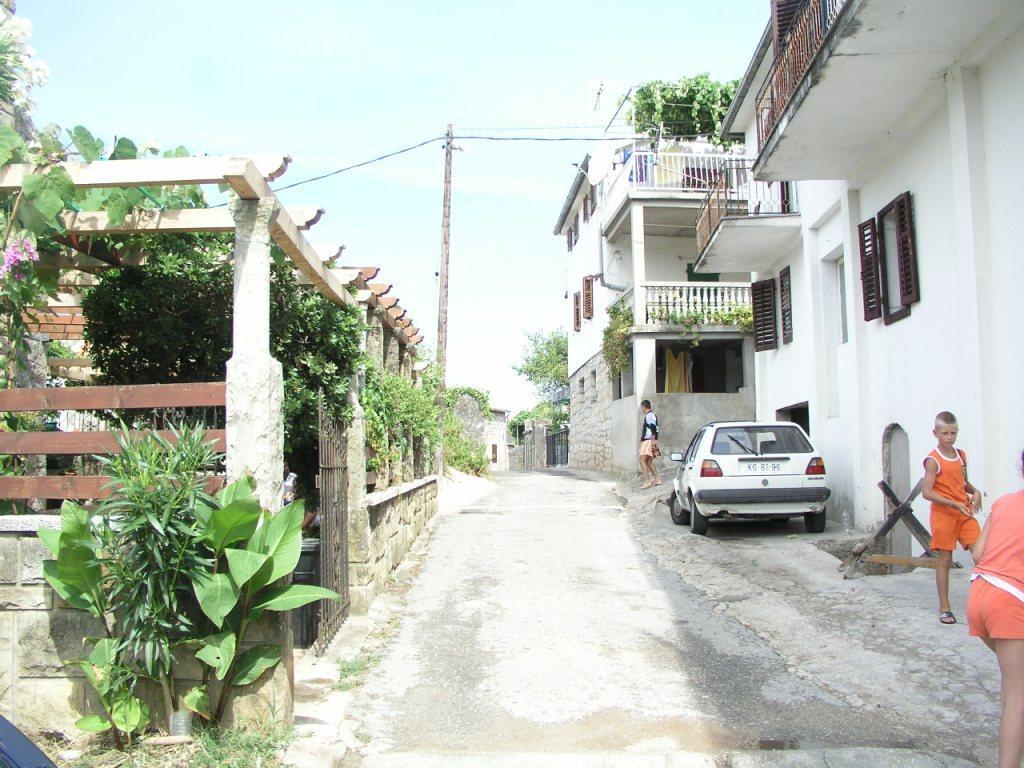 Waterfront Townhouse Sunset View With Garage Διαμέρισμα Bigovo Δωμάτιο φωτογραφία